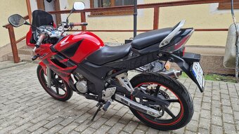 Honda CBR 125 - 4