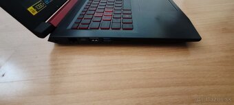 Predam herny notebook Acer Nitro - 4
