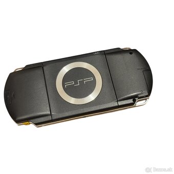Playstation Portable 1004 + Hry + Nabijacka + pam. karta - - 4