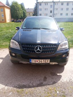 Mercedes-Benz ML 320 W164 - 4