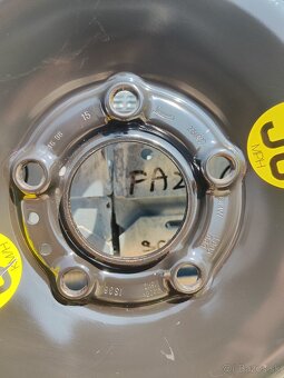 Predám dojazdove koleso Bmw r15 - 4