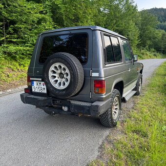 Mitsubishi Pajero - 4