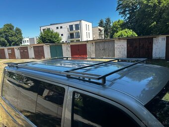 Volkswagen Multivan 2.5 TDI 7 miestne - 4