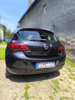 Astra J - 4