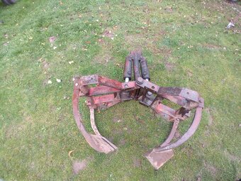 Predám diely Unhz - 4