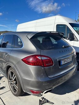 Predam Porsche Cayenne diesel 2013 281 KW - 4