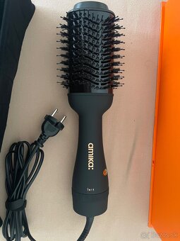 Teplovzdušná kefa na vlasy Amika (kulmofén) - 4