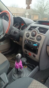 Renault Megane 2 - 4