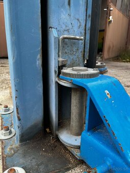 Automobilový zdvihák Nussbaum 2,5 t - 4