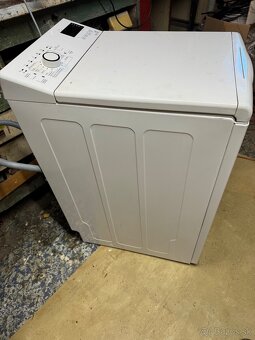 ZVRCHU PLNENÁ PRÁČKA WHIRLPOOL - 4