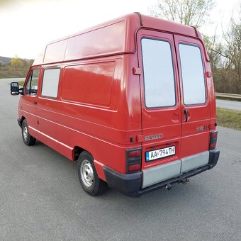 Renault Trafic 4x4 - obytná dodávka - karavan - 4