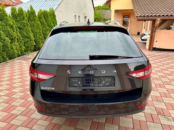 Škoda Superb III Combi 2.0 TDI 140kw Dsg Led Virtual - 4