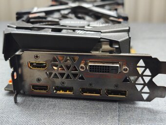 Gigabyte AORUS GeForce GTX 1080 Ti Xtreme Edition 11G - 4