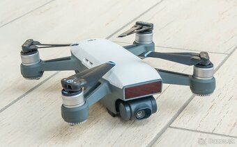 DJI SPARK - 4