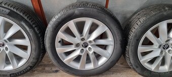Predám Skoda Stratos elektrony 5x112 215/55r17 Et40 J7 - 4