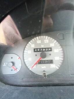 Predám škoda Felicia 1.6 nová STK a Ek do 27 10 2027 - 4