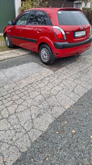 Kia Rio 1.4 71kw rv.2007 - 4