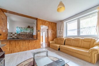 GESTTO | STARŠÍ RODINNÝ DOM | POZEMOK 992 m² | NA PREDAJ | Š - 4