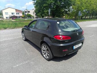 Alfa Romeo 147 1.9JTD - 4