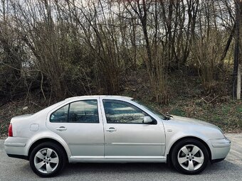 Volkswagen Bora 1.9 TDI 96KW 4Motion - 4