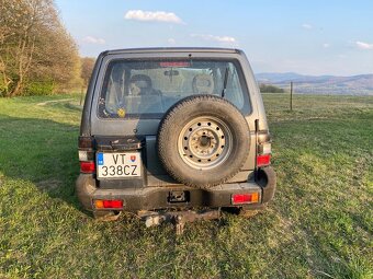 Mitsubishi pajero 2.5 - 4