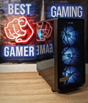 R5 7600x/RTX 2080 Ti/32GB DDR5 RAM/2xNVMe SSD/HDD - 4