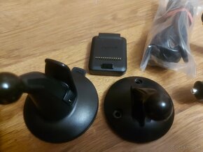 Predám Garmin Camper 760 LMT - 4