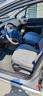 Predám Peugeot 307 sedan 5dv. - 4