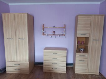 Študentský nábytok - 4