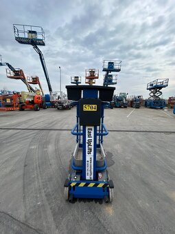 Pohyblivá zdvíhacia pracovná plošina ručná Peco Lift 3.5m - 4
