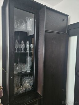 Elegantna čierna obyvačkova zostava - 4
