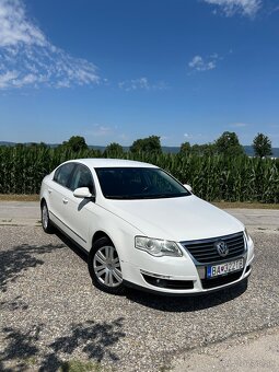 Volkswagen Passat B6 - 4