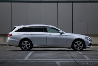 Mercedes-Benz E trieda Kombi 220 d 4MATIC A/T - 4