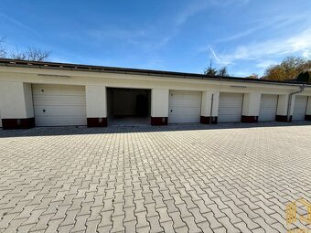 NA PREDAJ MUROVANÁ GARÁŽ (22m2) SENICA, SADOVÁ UL. - 4