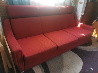 Predám sedaciu gaučovu roztahovaciu ešte zachovalu na chat. - 4