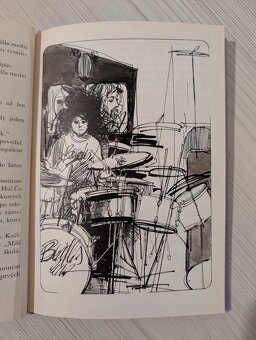 "Makovník plechom obitý" Miťo Vitéz - Kniha s obrázkami - 4