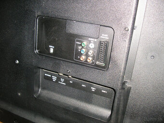 Predam LED televizor - 4