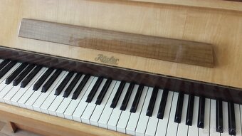 Klavír - pianíno zn. Rosler - 4