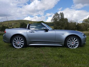 Fiat 124 Spider Kabriolet - 4