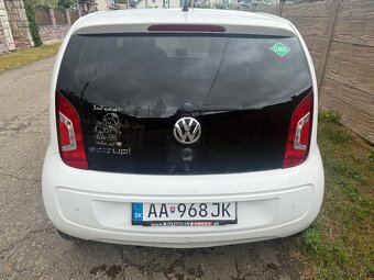 Volkswagen EcoUp 1.0 benzín + CNG 5dv. r.2013 - 4