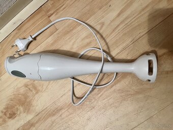 Nová cestovná žehlička, kulma Rowenta, tycovy mixer - 4