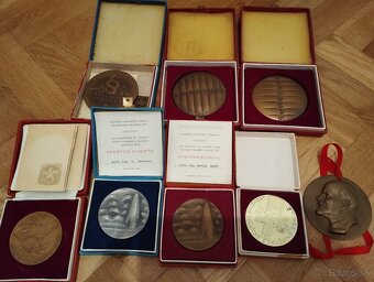 Medaile, vyznamenania, - 4