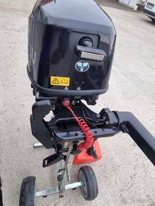 Lodný motor Tohatsu 9.8hp - 4