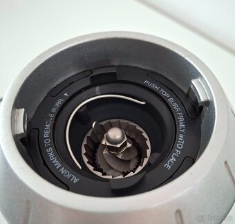 kávomlynček - mlynček na kávu - 4