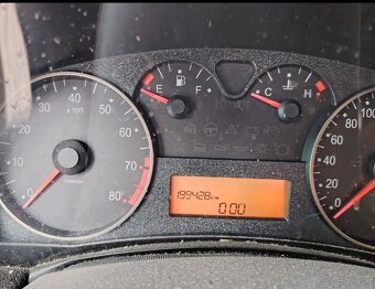 Fiat Stilo Kombi - čítaj popis - 4