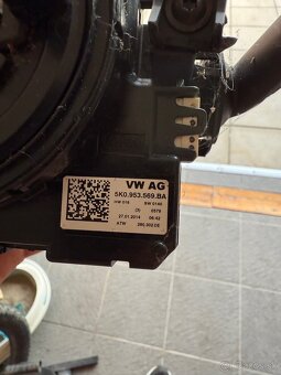 Podvolantova jednotka vw Passat b7 - 4