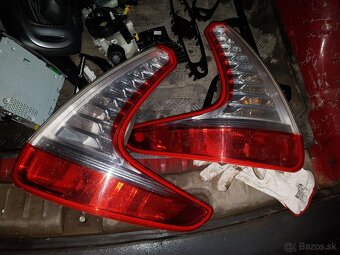 RENAULT GRAND SCENIC 3 - 4