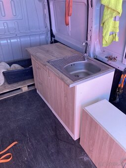 Kuchynská linka - 4