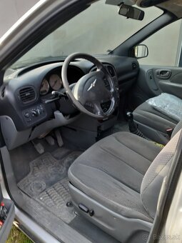 Predám chrysler voyager - 4