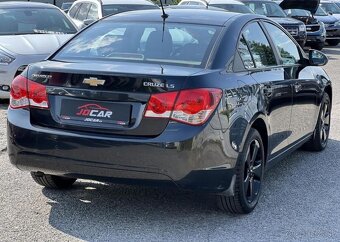 Chevrolet Cruze 1.6i 16v KOUPENO V ČR 1.MAJ. benzín manuál - 4